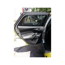 Încarcă imaginea în vizualizatorul Galerie, Perdele auto dedicate Ford Focus III Sedan 2011->