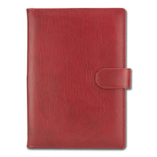 Încarcă imaginea în vizualizatorul Galerie, Agenda din piele 2026, datata zilnic, Kenya Bordo, 17 x 24 cm