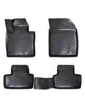 Încarcă imaginea în vizualizatorul Galerie, Covoare auto VOLVO XC60 II 2017-2024, dedicate, stil tavita, cu tunel median