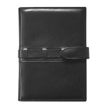 Încarcă imaginea în vizualizatorul Galerie, Agenda din piele 2026, datata zilnic, Giglio Nero, 17 x 24 cm