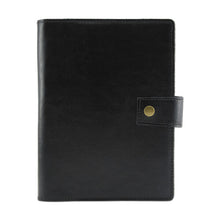 Încarcă imaginea în vizualizatorul Galerie, Agenda din piele 2026, datata zilnic, Mira Nero, 17 x 24 cm