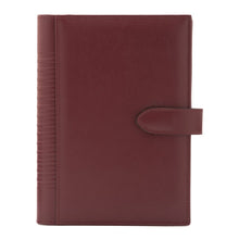 Încarcă imaginea în vizualizatorul Galerie, Agenda din piele 2026, datata zilnic, Pianeta Bordo, 17 x 24 cm