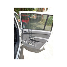Încarcă imaginea în vizualizatorul Galerie, Perdele auto dedicate Opel Zafira B 2006–2011