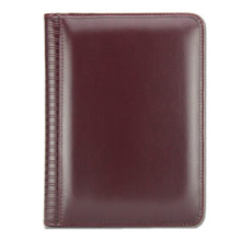 Încarcă imaginea în vizualizatorul Galerie, Agenda de lux 2026, datata zilnic, cu fermoar Selena Prugna, 17 x 24 cm