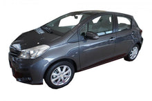 Încarcă imaginea în vizualizatorul Galerie, Tavita portbagaj Toyota Yaris 3 (XP 130/P13), 2011-2020 (portbagaj jos)