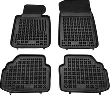 Încarcă imaginea în vizualizatorul Galerie, Covorase auto cauciuc tavita LUX, BMW SERIA 3 (E92) Coupe 2006-2013, 2006-2013, BMW, CAUCIUC, IMPORTAT 7/28, NEGRU, SERIA 3, covorase-auto-cauciuc-tavita-lux-bmw-seria-3-e92-coupe-2006-2013,