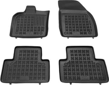 Încarcă imaginea în vizualizatorul Galerie, Covorase auto cauciuc tavita LUX, Volvo V50 2004-2012, 2004-2012, CAUCIUC, IMPORTAT 7/28, NEGRU, V50, VOLVO, covorase-auto-cauciuc-tavita-lux-volvo-v50-2004-2012,