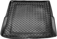 Încarcă imaginea în vizualizatorul Galerie, Covoras tavita protectie portbagaj LUX, Skoda SUPERB III Station Wagon (tavita de jos) 2015-2020, 2015-2020, CAUCIUC, IMPORTAT 7/28, NEGRU, SKODA, SUPERB, covoras-tavita-protectie-portbagaj-l
