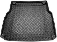 Încarcă imaginea în vizualizatorul Galerie, Covoras tavita protectie portbagaj LUX, Mercedes W205 C - CLASS Station Wagon 2014-2020, 2014-2020, C CLASS, CAUCIUC, IMPORTAT 7/28, MERCEDES, NEGRU, covoras-tavita-protectie-portbagaj-lux-me