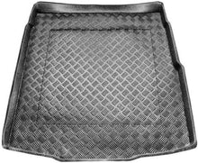 Încarcă imaginea în vizualizatorul Galerie, Covoras tavita protectie portbagaj LUX, Volkswagen PASSAT B8 Sedan (cu roata rezerva normala) 2014-2020, 2014-2020, CAUCIUC, IMPORTAT 7/28, NEGRU, PASSAT, VOLKSWAGEN, covoras-tavita-protectie