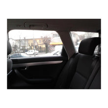 Încarcă imaginea în vizualizatorul Galerie, Perdele auto dedicate Audi A4 B7 Break 2004-2008
