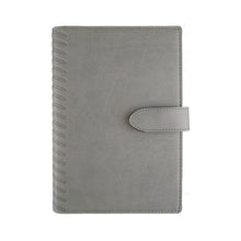 Încarcă imaginea în vizualizatorul Galerie, Agenda de lux 2026, datata zilnic, Cometa Gri, 15 x 21 cm
