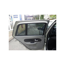 Încarcă imaginea în vizualizatorul Galerie, Perdele auto dedicate Renault Symbol Sedan 2008–2013
