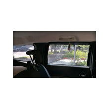 Încarcă imaginea în vizualizatorul Galerie, Perdele auto dedicate Dacia Lodgy 2012-&gt;
