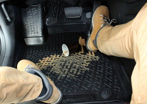 Covoare auto LAND ROVER Range Rover Evoque 2011-2018, dedicate, stil tavita, cu tunel median