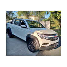 Încarcă imaginea în vizualizatorul Galerie, Deflector capota SsangYong Musso Q200 Facelift 2021->
