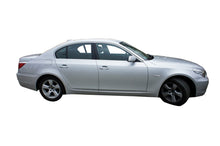Încarcă imaginea în vizualizatorul Galerie, Tavita portbagaj BMW Seria 5 E60 sedan, 2003-2010 (fara separator)

