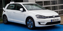 Încarcă imaginea în vizualizatorul Galerie, Tavita portbagaj VW e-Golf (7), 2017-prezent
